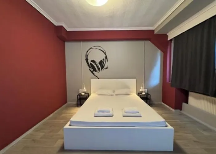 Hybrid Youth * 테살로니키