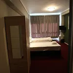 Hybrid Youth Hostel *