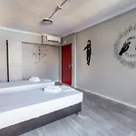 Hybrid Youth Hostel
