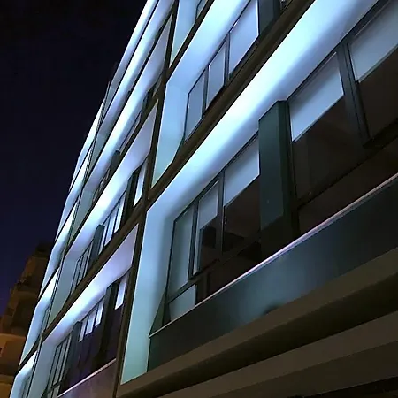 بيت شباب Hybrid Youth سالونيك