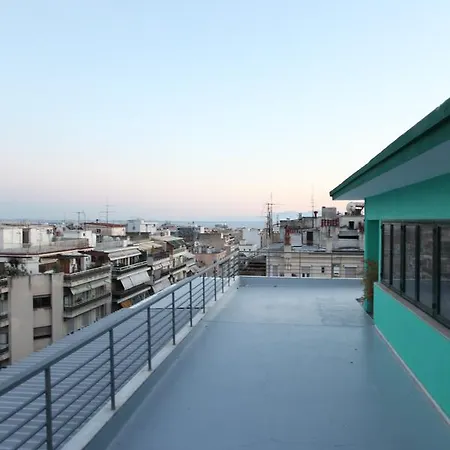 Hostel Hybrid Youth Thessaloniki