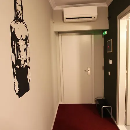 Hostel Hybrid Youth Szaloniki