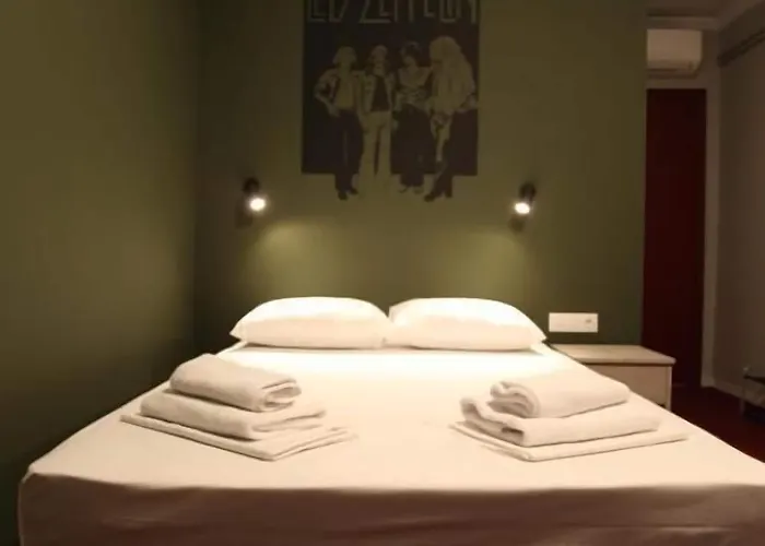 Hybrid Youth Hostal Tesalónica