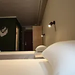 Hybrid Youth Hostel