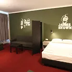 Hybrid Youth Hostel Θεσσαλονίκη
