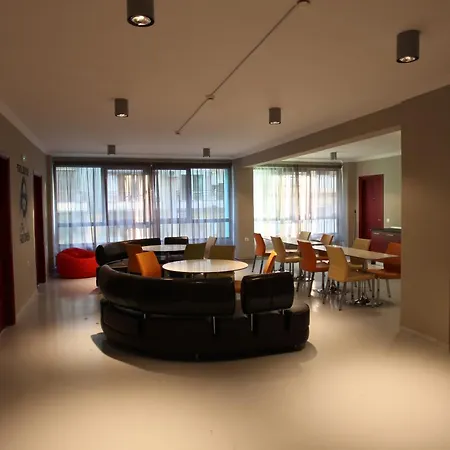 Хостел Hybrid Youth *