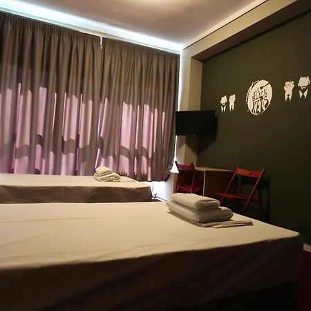 Hybrid Hostel