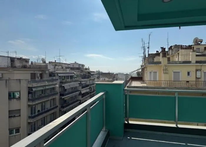 Hybrid Youth Hostel Thessaloniki