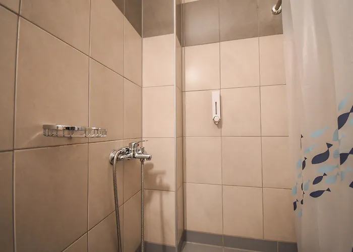 Хостел Hybrid Youth