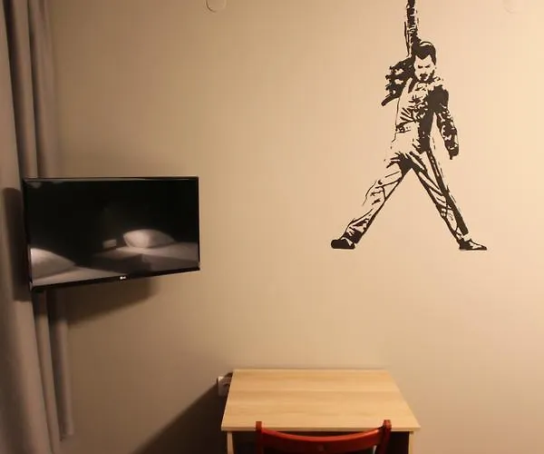 Хостел Hybrid Youth