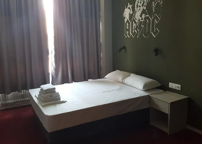 Hybrid Youth * Салоники